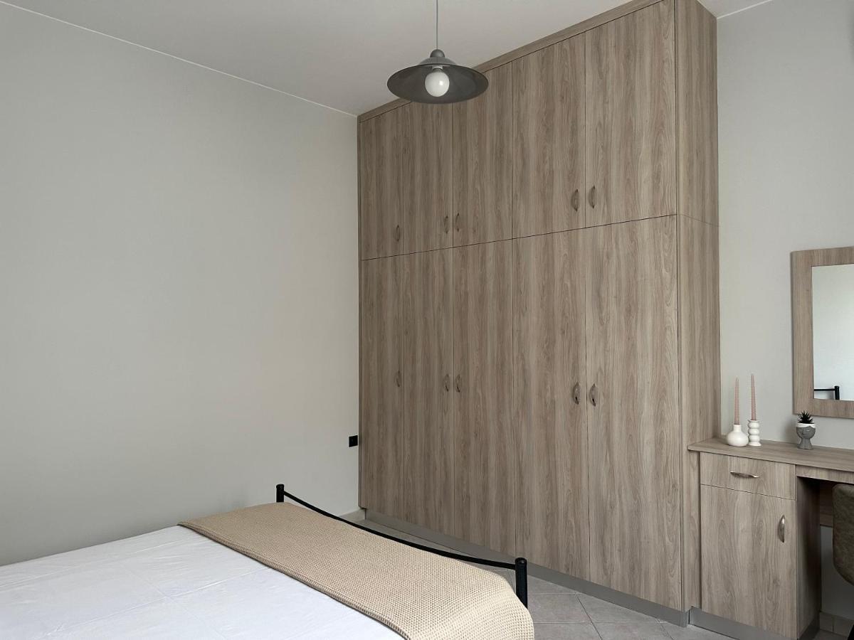 Little Nest - Luxury Living Apartment คอสทาวน์ ภายนอก รูปภาพ